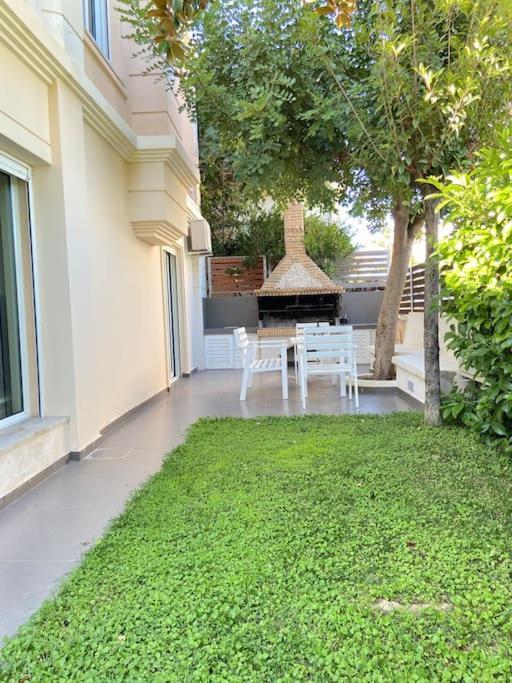 Cozy 2 Room Apartment With Garden Near Athens Air-Port Artemida  Exterior photo